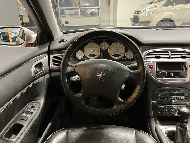 Peugeot 607 vaihtoauto