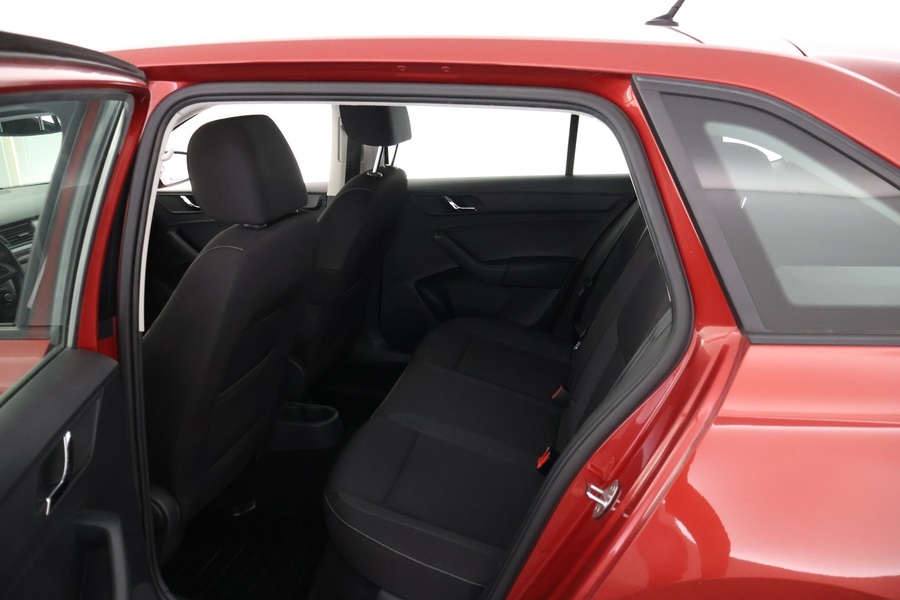 Skoda Rapid vaihtoauto