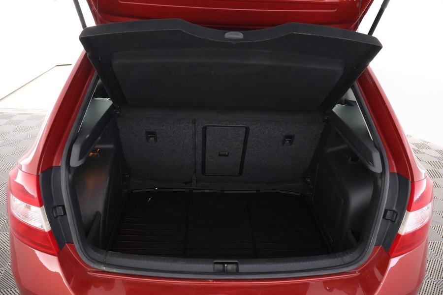 Skoda Rapid vaihtoauto