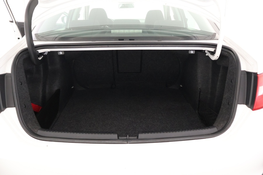 Volkswagen Jetta vaihtoauto