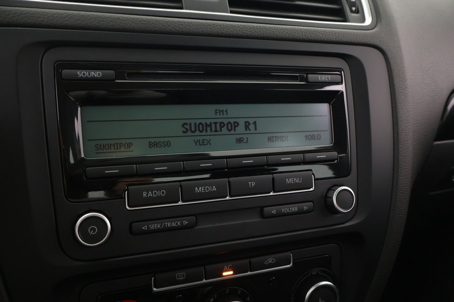 Volkswagen Jetta vaihtoauto