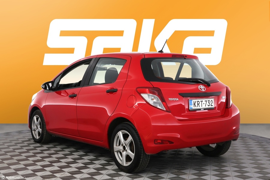 Toyota Yaris vaihtoauto