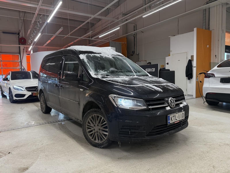 Volkswagen Caddy Maxi vaihtoauto