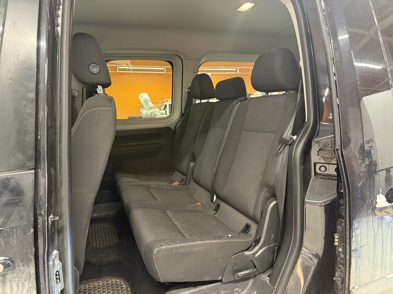 Volkswagen Caddy Maxi vaihtoauto