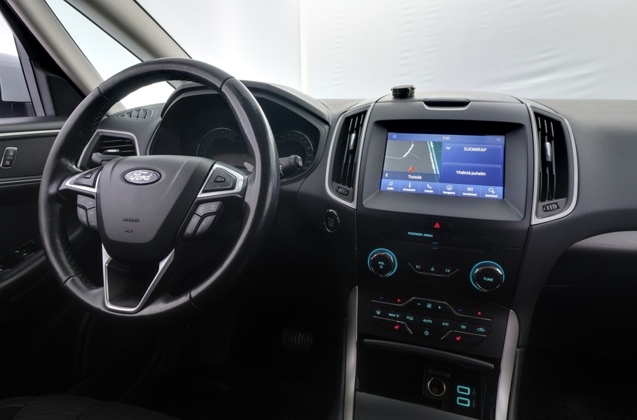 Ford S-MAX vaihtoauto