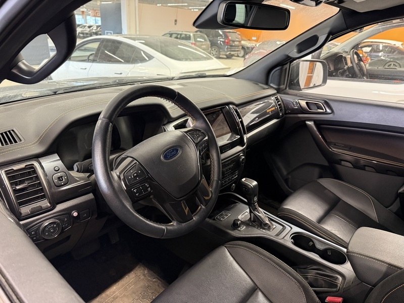 Ford Ranger vaihtoauto