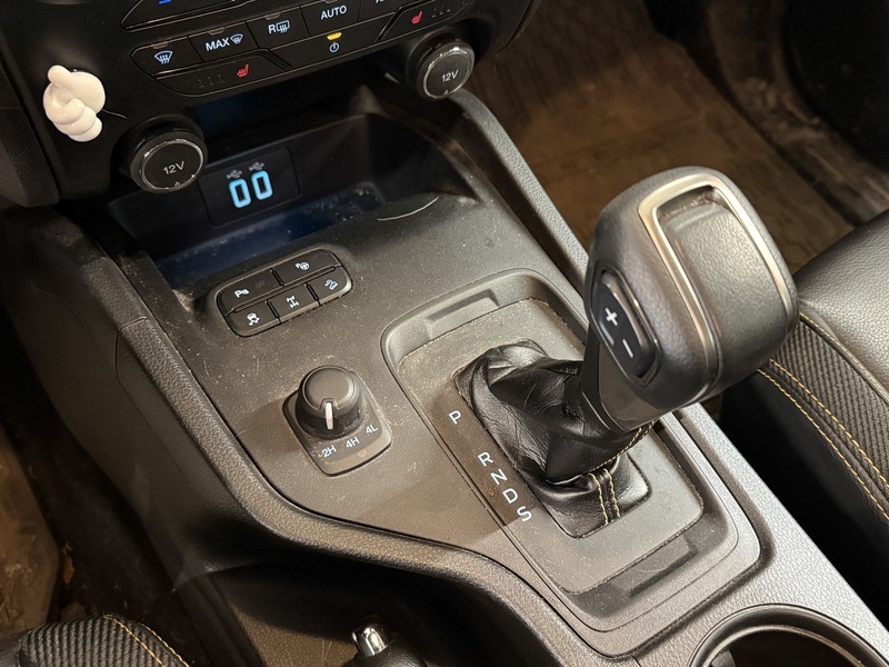 Ford Ranger vaihtoauto