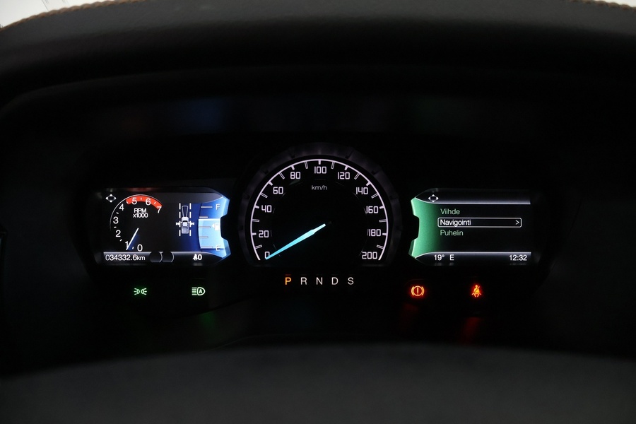 Ford Ranger vaihtoauto