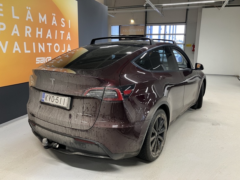 Tesla Model Y vaihtoauto
