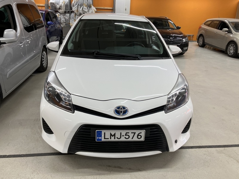 Toyota Yaris vaihtoauto