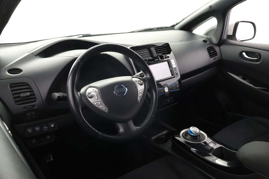 Nissan Leaf vaihtoauto