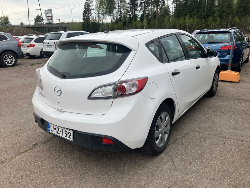 Mazda 3 vaihtoauto