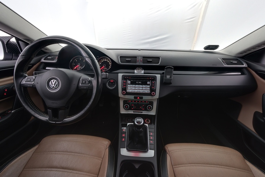 Volkswagen Passat CC vaihtoauto