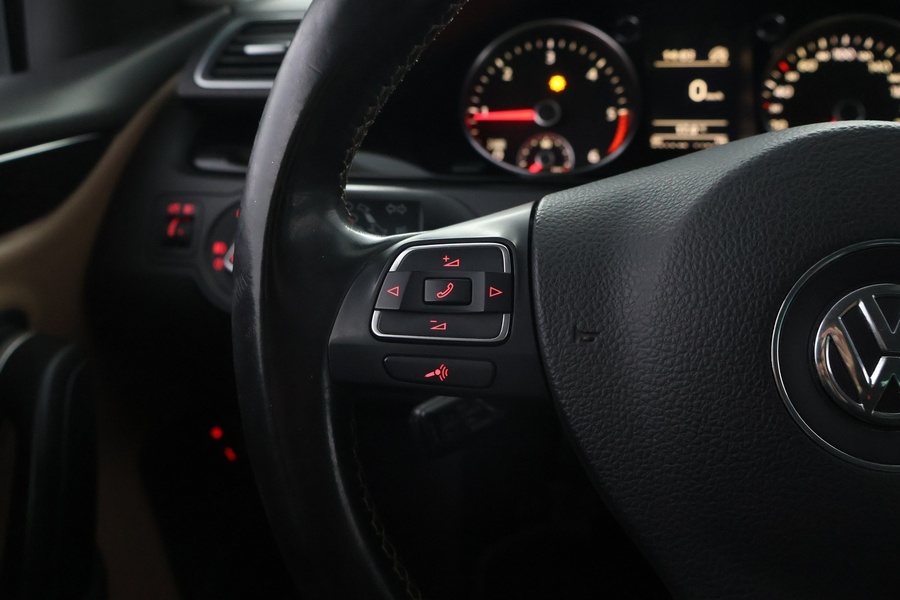 Volkswagen Passat CC vaihtoauto