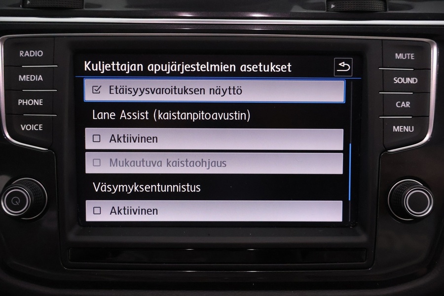 Volkswagen Tiguan vaihtoauto