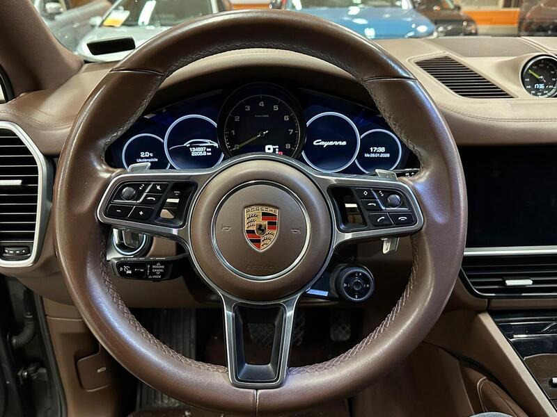 Porsche Cayenne vaihtoauto