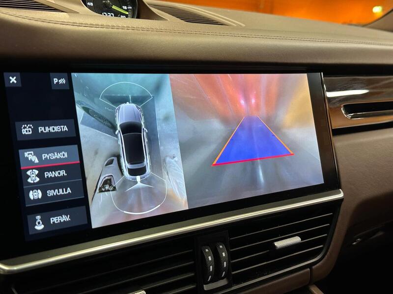 Porsche Cayenne vaihtoauto