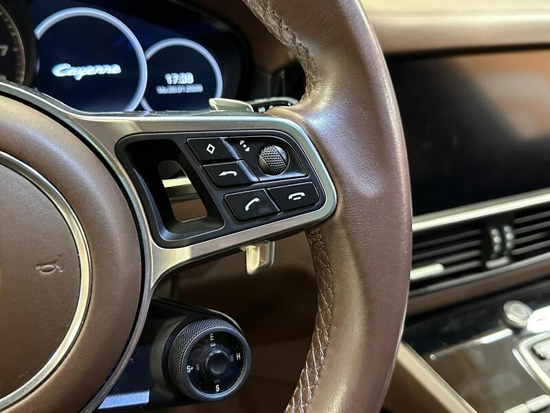 Porsche Cayenne vaihtoauto