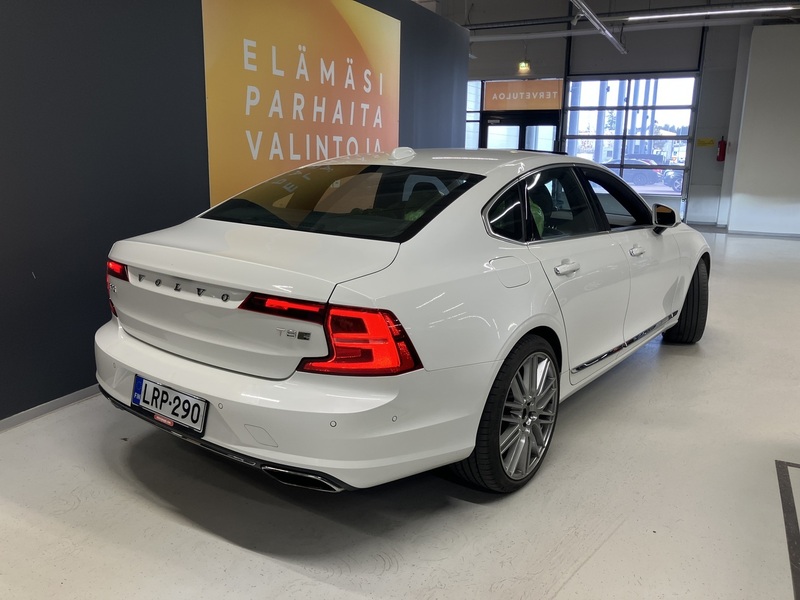 Volvo S90 vaihtoauto