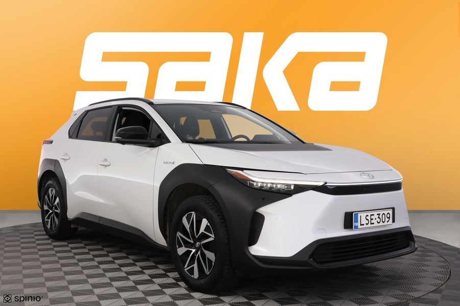 Toyota bZ4X vaihtoauto