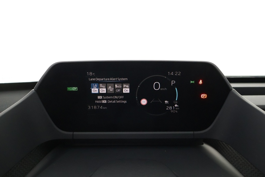 Toyota bZ4X vaihtoauto