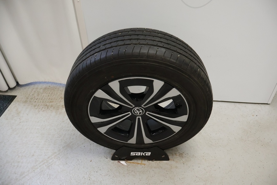 Toyota bZ4X vaihtoauto