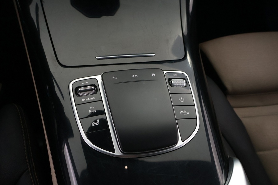 Mercedes-Benz EQC vaihtoauto