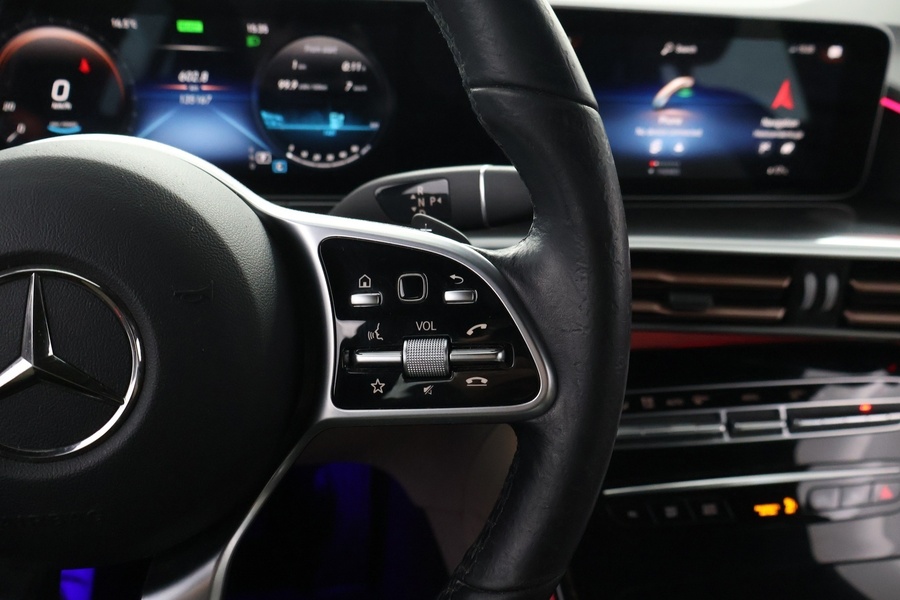 Mercedes-Benz EQC vaihtoauto