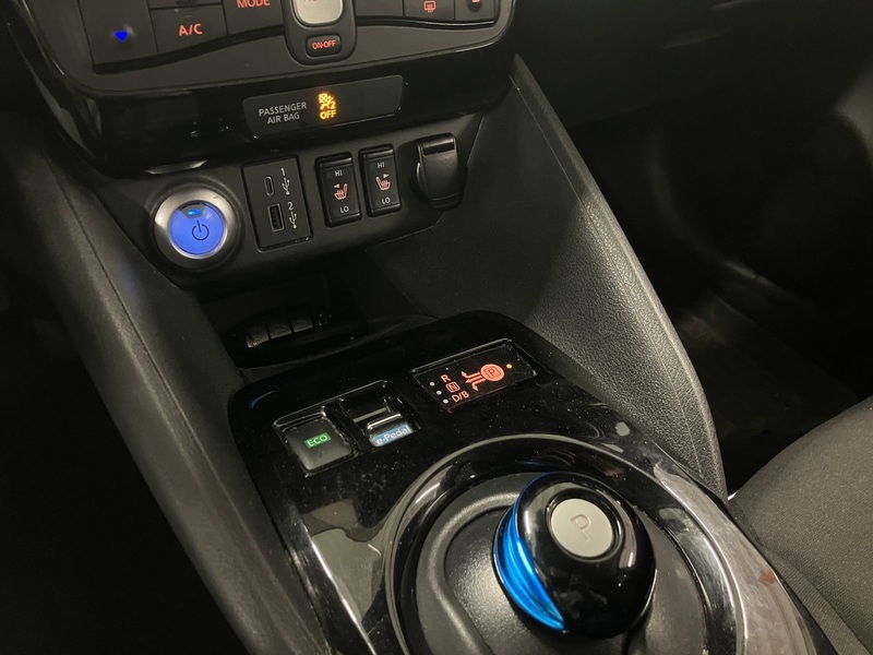 Nissan Leaf vaihtoauto