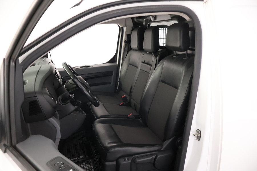 Opel Vivaro vaihtoauto