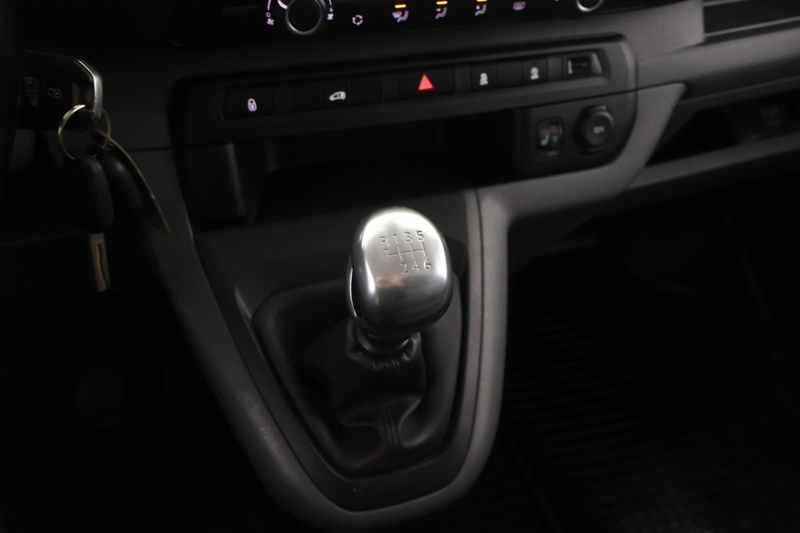 Opel Vivaro vaihtoauto