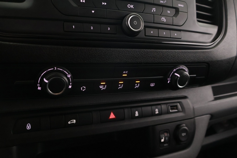 Opel Vivaro vaihtoauto