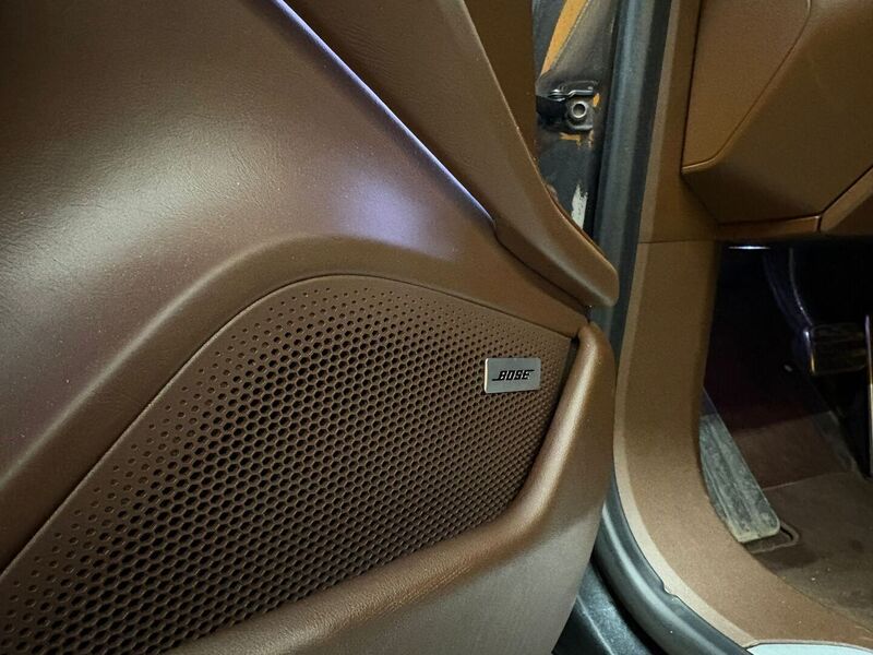 Porsche Taycan vaihtoauto