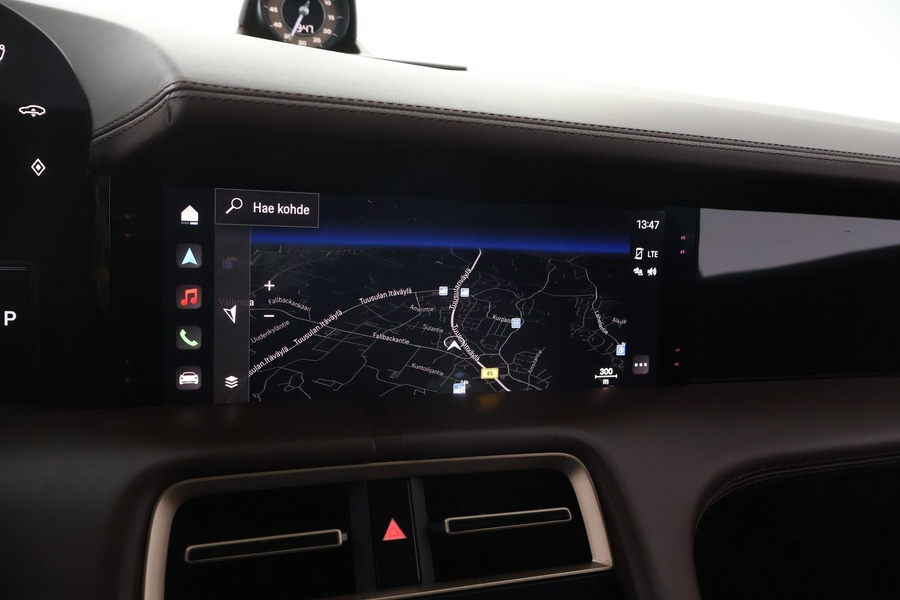 Porsche Taycan vaihtoauto