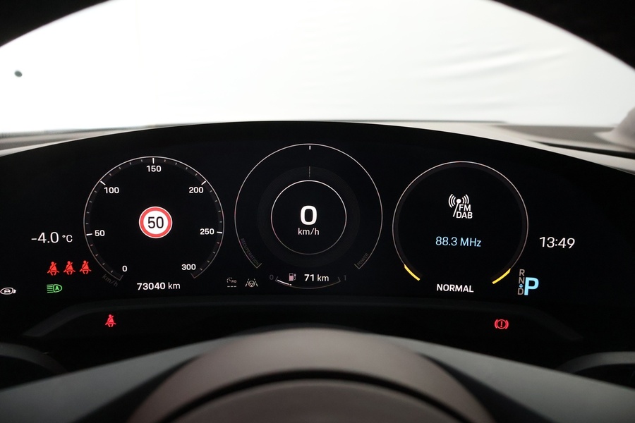 Porsche Taycan vaihtoauto