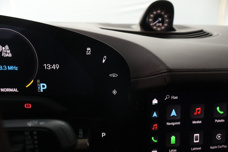 Porsche Taycan vaihtoauto