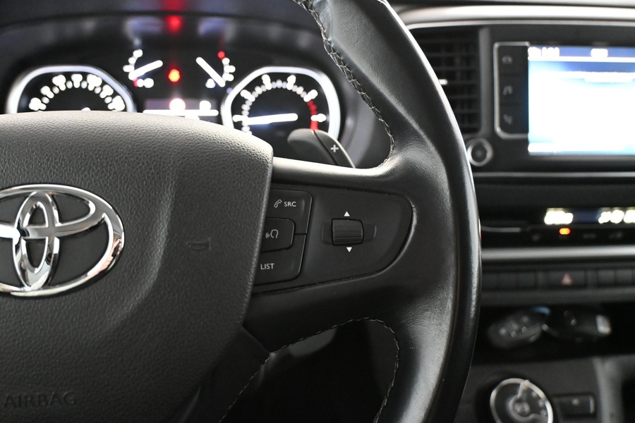 Toyota Proace Verso vaihtoauto