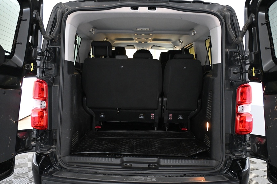 Toyota Proace Verso vaihtoauto