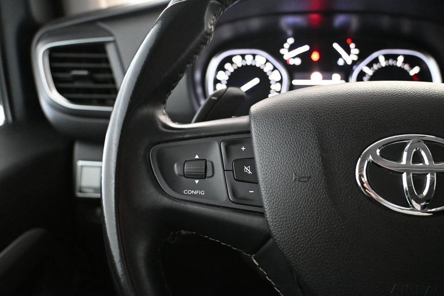 Toyota Proace Verso vaihtoauto