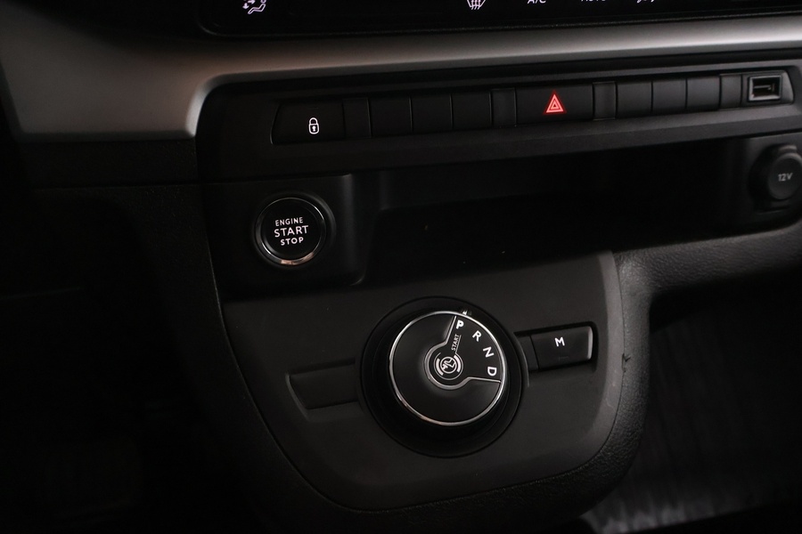 Toyota Proace Verso vaihtoauto