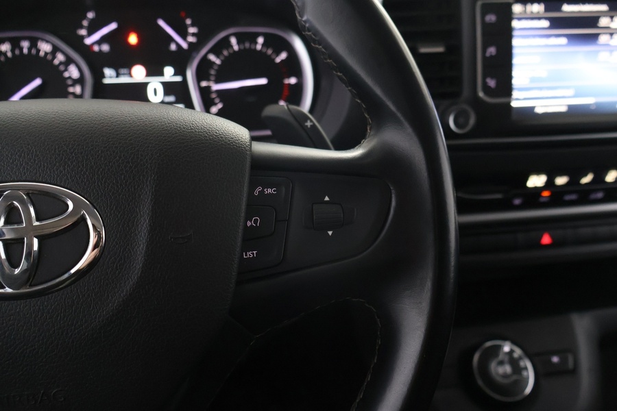 Toyota Proace Verso vaihtoauto