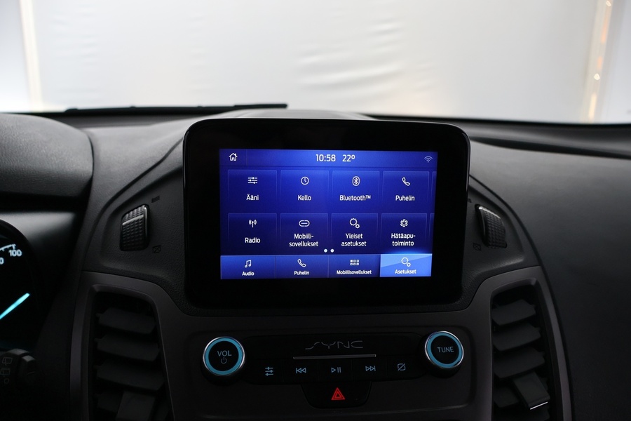 Ford Grand Tourneo Connect vaihtoauto