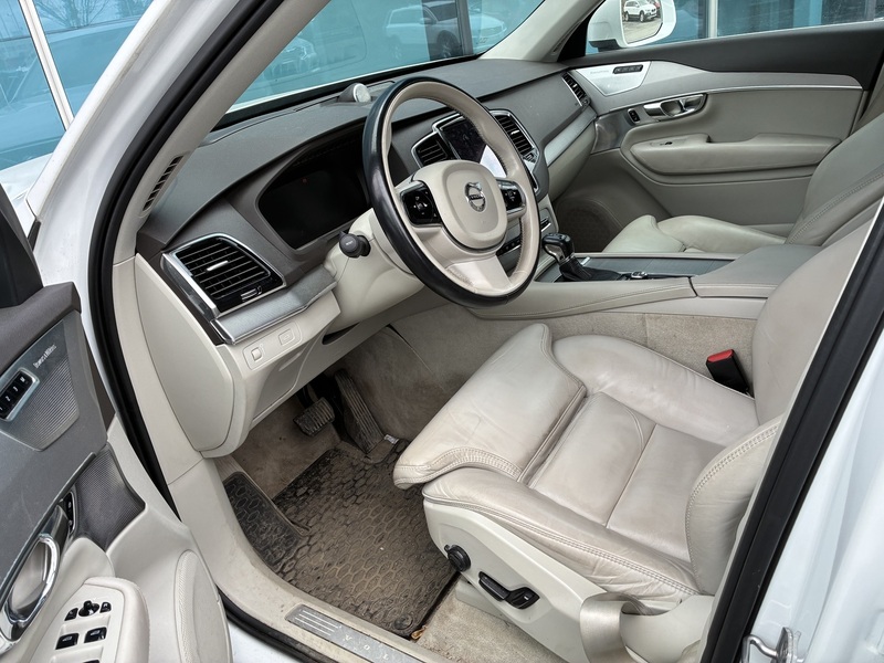 Volvo XC90 vaihtoauto