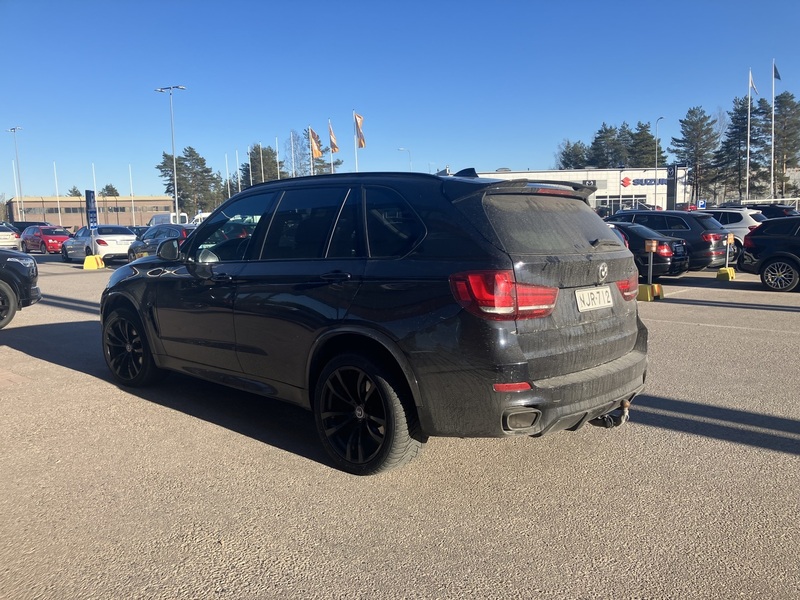BMW X5 vaihtoauto