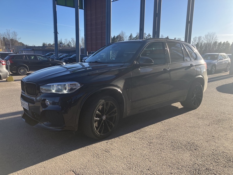 BMW X5 vaihtoauto