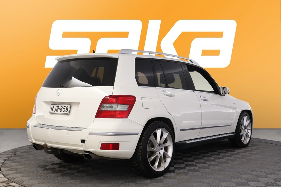 Mercedes-Benz GLK vaihtoauto