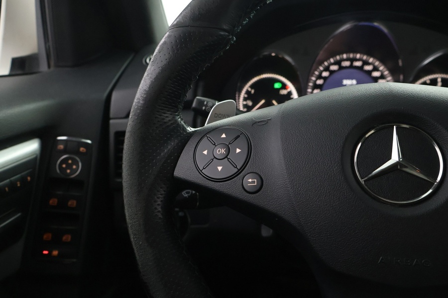 Mercedes-Benz GLK vaihtoauto