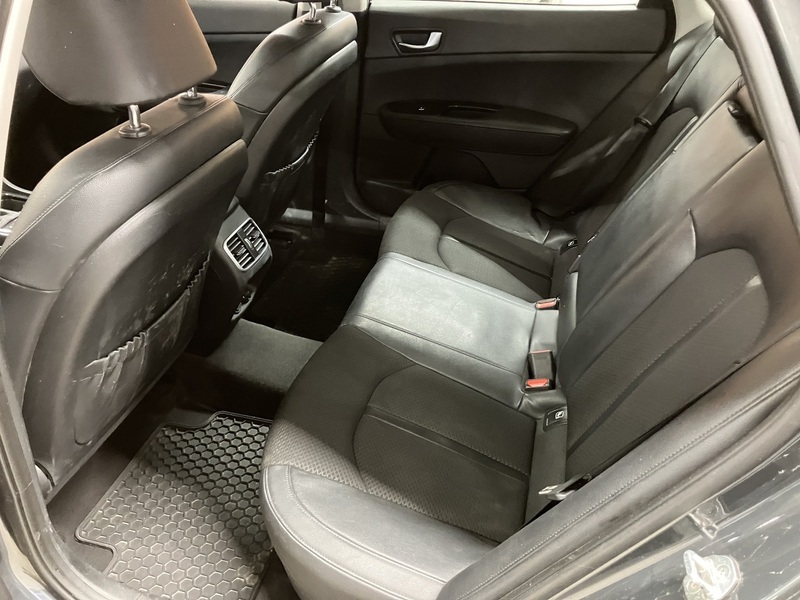 Kia Optima vaihtoauto