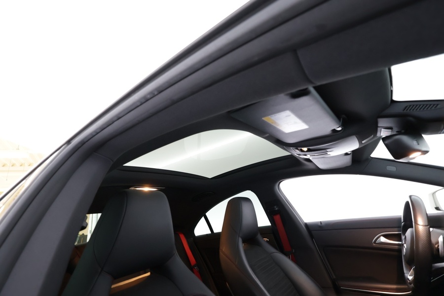 Mercedes-Benz CLA vaihtoauto