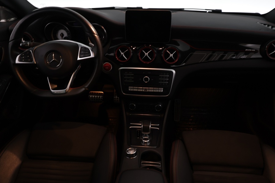 Mercedes-Benz CLA vaihtoauto